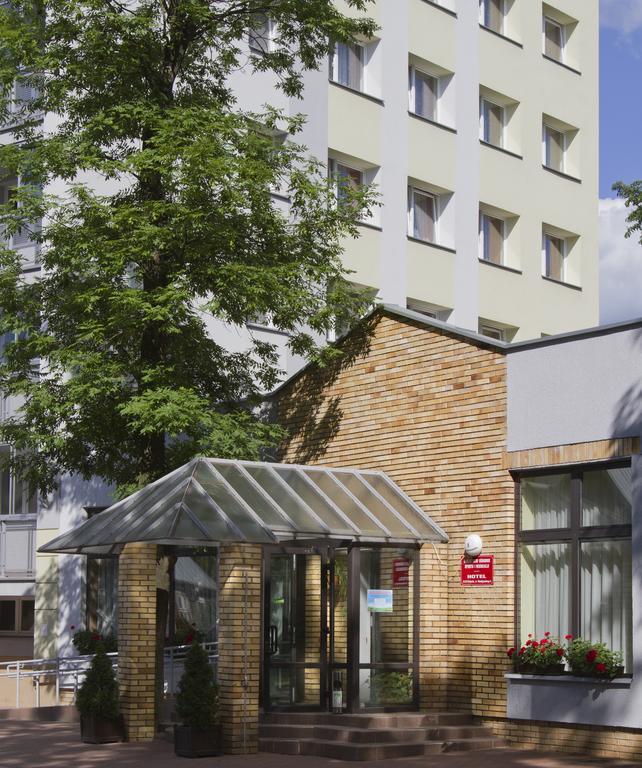 Hotel Bosir 比亚韦斯托克 外观 照片