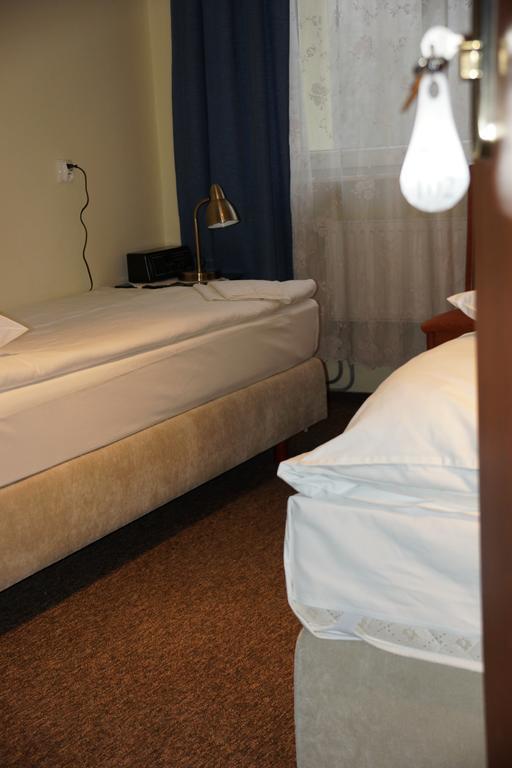 Hotel Bosir 比亚韦斯托克 客房 照片