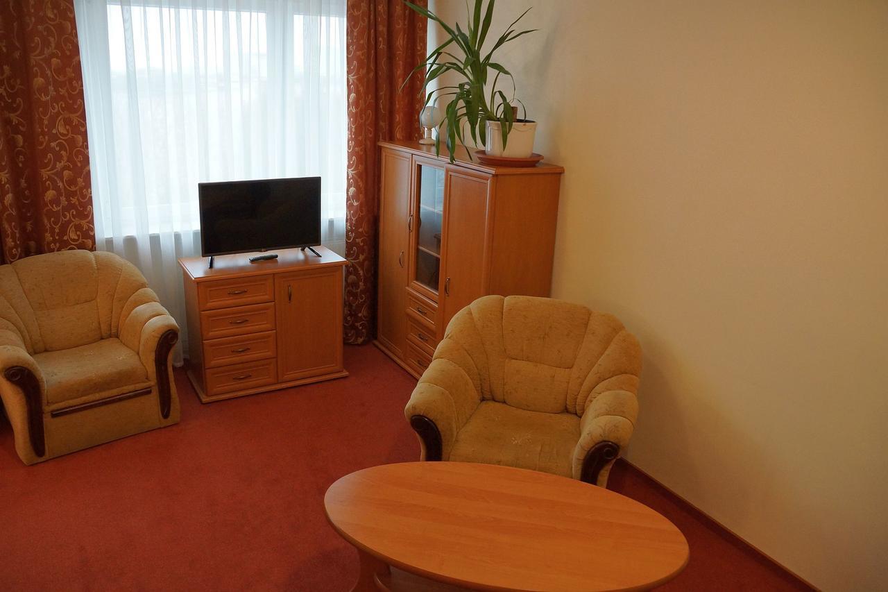 Hotel Bosir 比亚韦斯托克 外观 照片